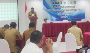 Sekdaprov Maluku Utara Samsuddin Abdul Kadir Pimpin Rakor dan Sinkronisasi Program TEKAD tahun 2021 di Hotel Grand Majang,(13/12/2021)