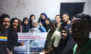 Hasil Penggalangan dana dari Gamutu dan PMII Telah diserahkan ke warga korban kebakaran di mafututu Tidore, Jumat (20/5/2022).