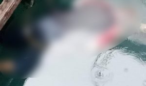 Sosok mayat yang ditemukan tewas mengapung dekat dermaga Panamboang Halsel, Minggu (10/9/2023)