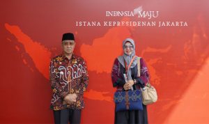 Wali Kota Tidore Kepulauan Capt H Ali Ibrahim didampingi Kepala Bagian Ekonomi dan SDA Kota Tidore Nurlaila Yasin .