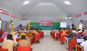 Sosialisasi Pengelolaan Informasi Administrasi Kependudukan (SIAK) dan Penerapan Aplikasi DAGA atau Dokumen Adminduk dalam Genggaman Anda, yang berlangsung di Aula SMA Negeri 1 Kota Tidore Kepulauan.