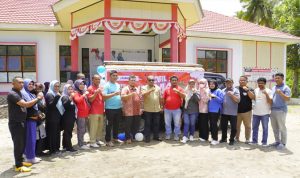 Staf Ahli Wali Kota Bidang Ekonomi, Pembangunan & Keuangan Abdul Hakim Adjam, S.IP, M.Si. Menyampaikan Arahan dan melouncing mobil Inflasi di Kantor Camat Oba.