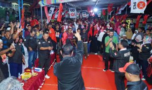 Kampanye terbuka yang digelar Paslon MASI AMAN di kelurahan Tomalou, Kecamatan Tidore Seatan, Rabu (23/10/2024) malam.