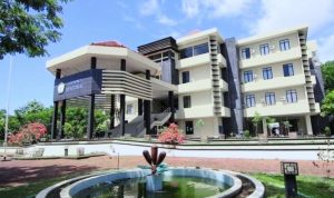 Gedung Rektorat Unkhair Ternate