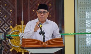 Wakil Wali kota Tidore Ahmad Laiman S.Sos memberikan sambutan pada Peresmian Musholla Nurul Iman di Rt 1 Kelurahan Gurabati, Selasa Pagi (17/2/2026)