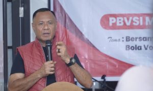 Wali Kota Tidore Kepulauan Muhammad Sinen, SE selaku Ketua terpilih PBVSI Provinsi Maluku Utara masa bakti 2026-2030 menyampaikan sambutan pada Musyawarah Provinsi (Musprov) PBVSI Maluku Utara